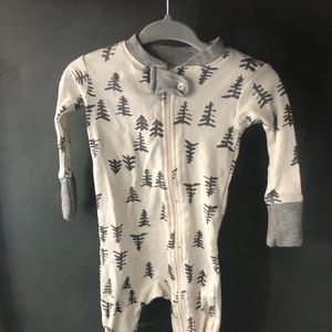 🐝Burts bees baby jumpsuit Newborn